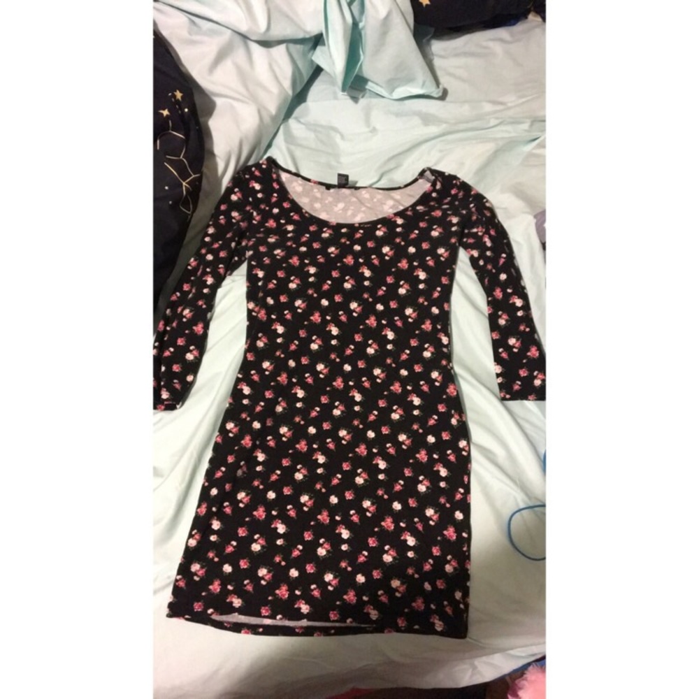 Forever 21 Floral Bodycon Dress